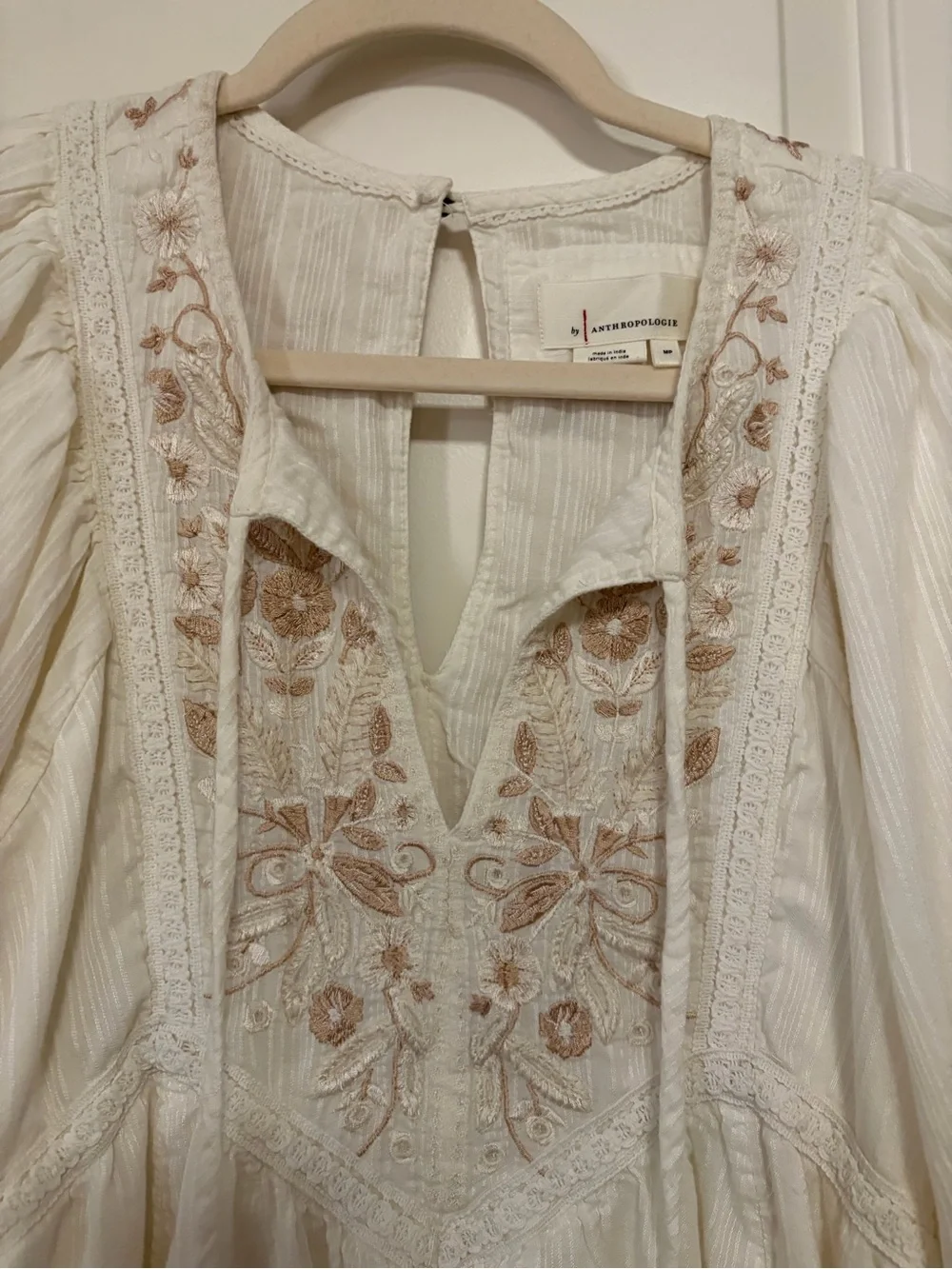 ☀️✌🏽🕊️Anthropologie Viveka Embroidered Bohemian Lace Mini Dress🕊️✌🏽☀️ - Picture 3 of 15